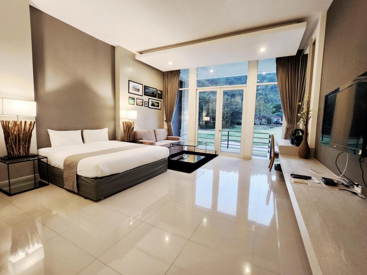 Hotel The Midst@ Royal Hills Nakornayok Nakhon Nayok Exterior foto
